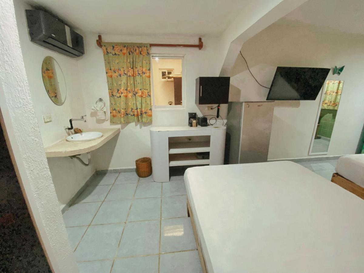 Posada Paso Del Sol Isla Mujeres Εξωτερικό φωτογραφία